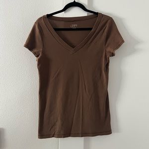 LOFT brand ladies tee. Brown size large in great condition! Bundle and save!